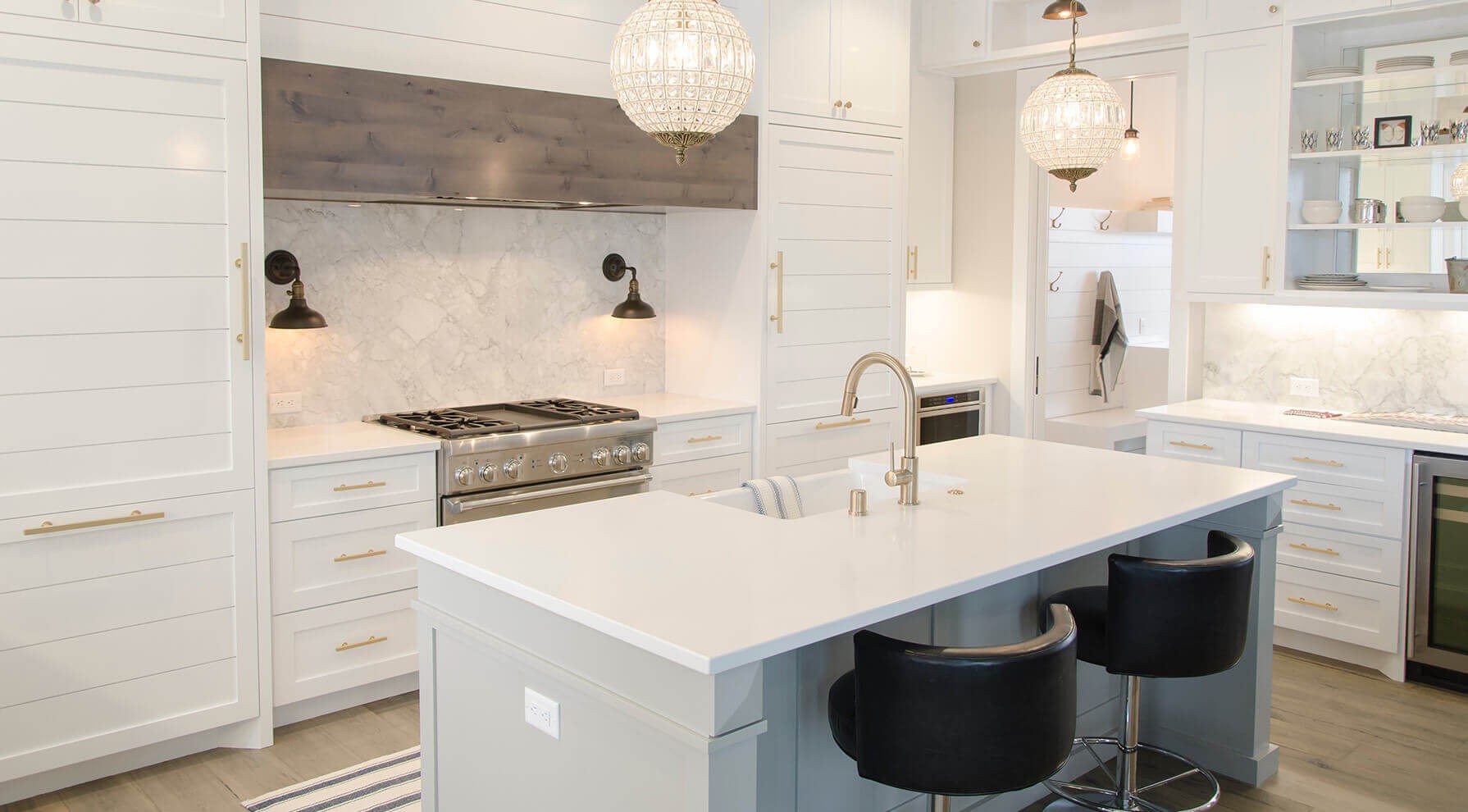 Visualize Your Room Into A Masterpiece!